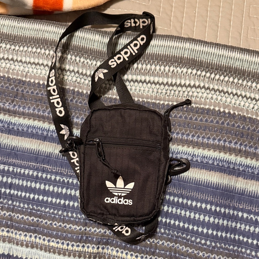 Adidas Black Belt Bag with Logo - Picture 2 of 4